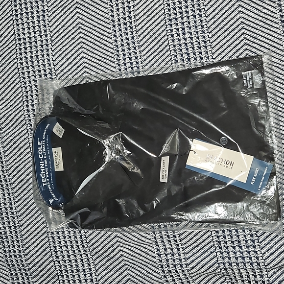 Kenneth Cole Mens "Flex" Dress Shirt.BRAND NEW w/ TAGS IN ORIGINAL PACKAGING!!! - Picture 2 of 7